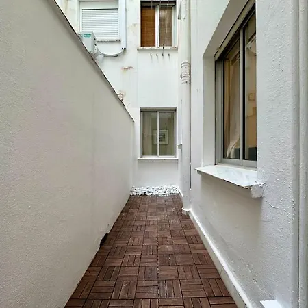 Apartment 3bd Center Charming Flat Balcony & Parking Malaga